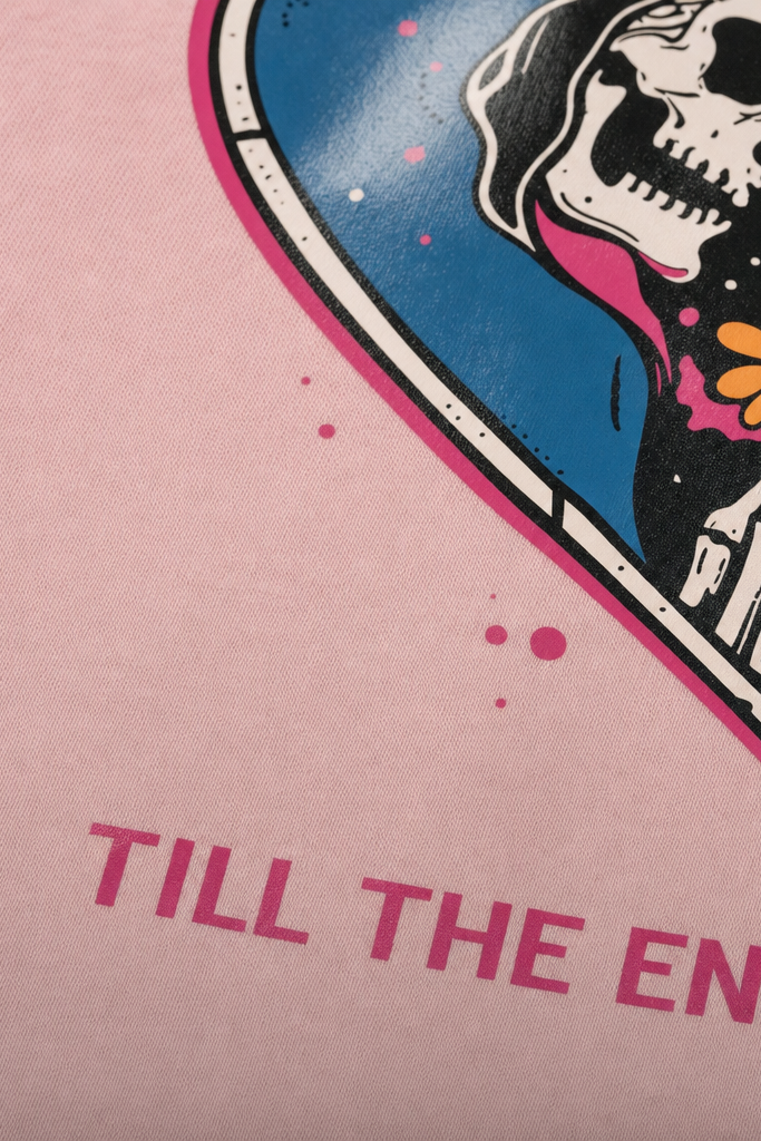 Close-up fabric detail - TILL VOYD PINK T-SHIRT