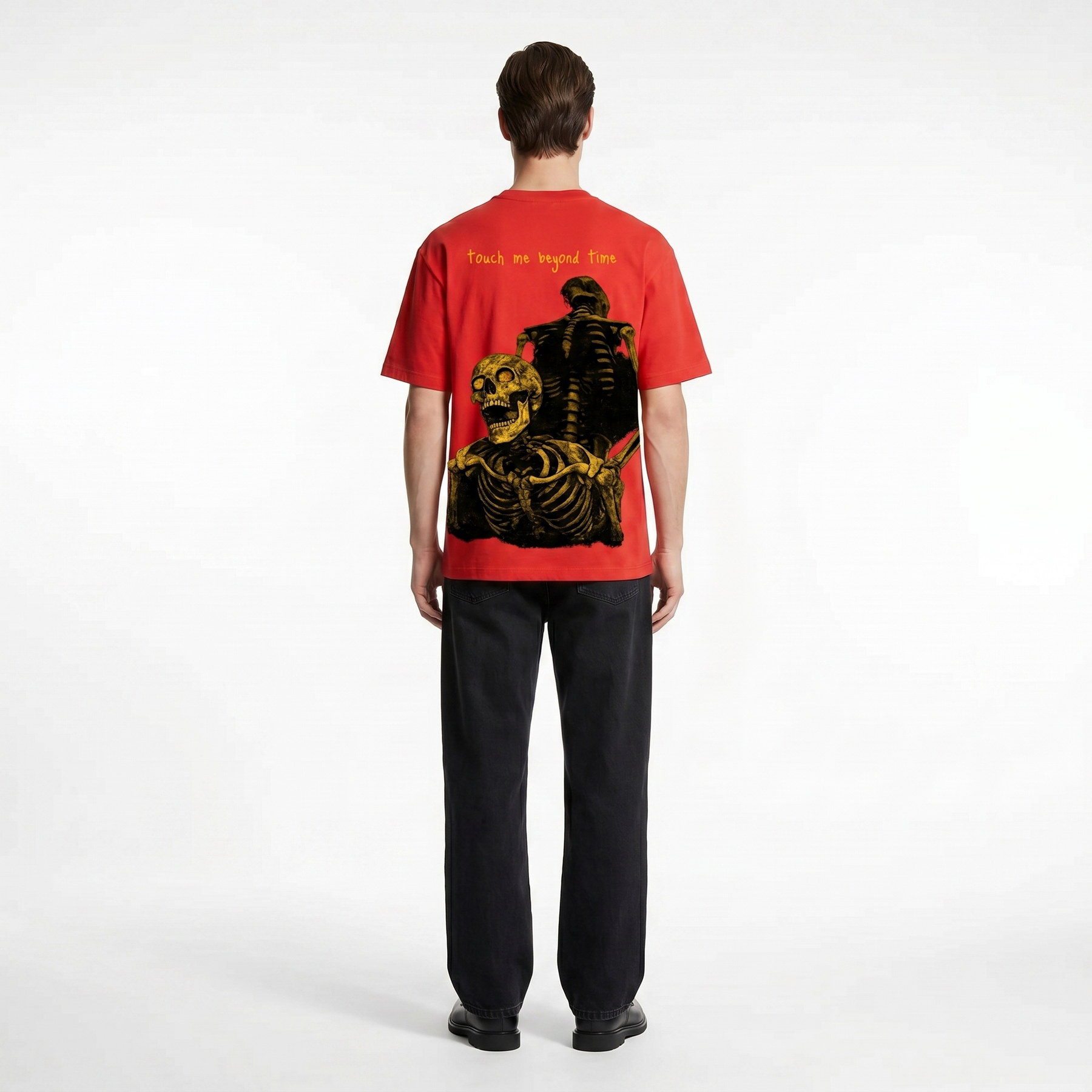 TOUCH ME BEYOUND VOYD RED T-SHIRT