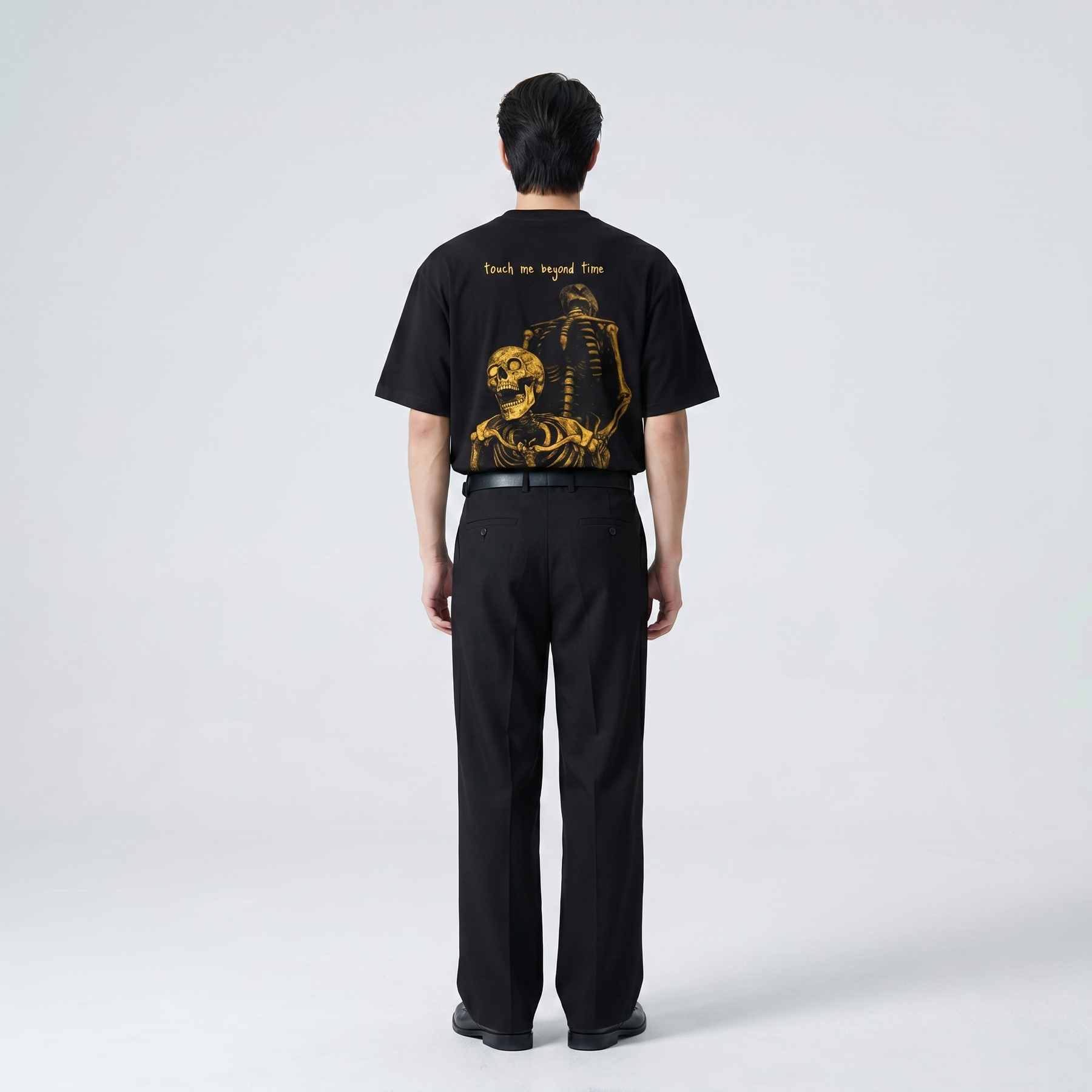 TOUCH ME BEYOND TIME VOYD BLACK T-SHIRT