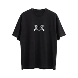 LOVE AT FIRST SIGHT VOYD BLACK T-SHIRT